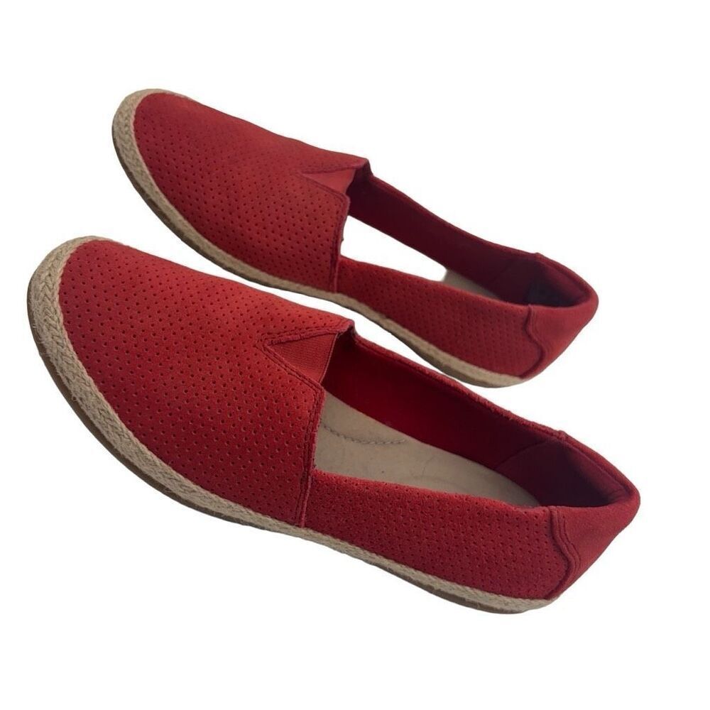 Clark’s red suede upper with jute lower shoe With rubber sole six 6.5